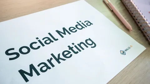 Sosyal medya içeriği hazırlayan biri